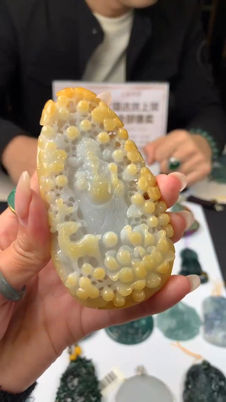 【闪购商品】定制翡翠未镶嵌不退不换CMH1件-A