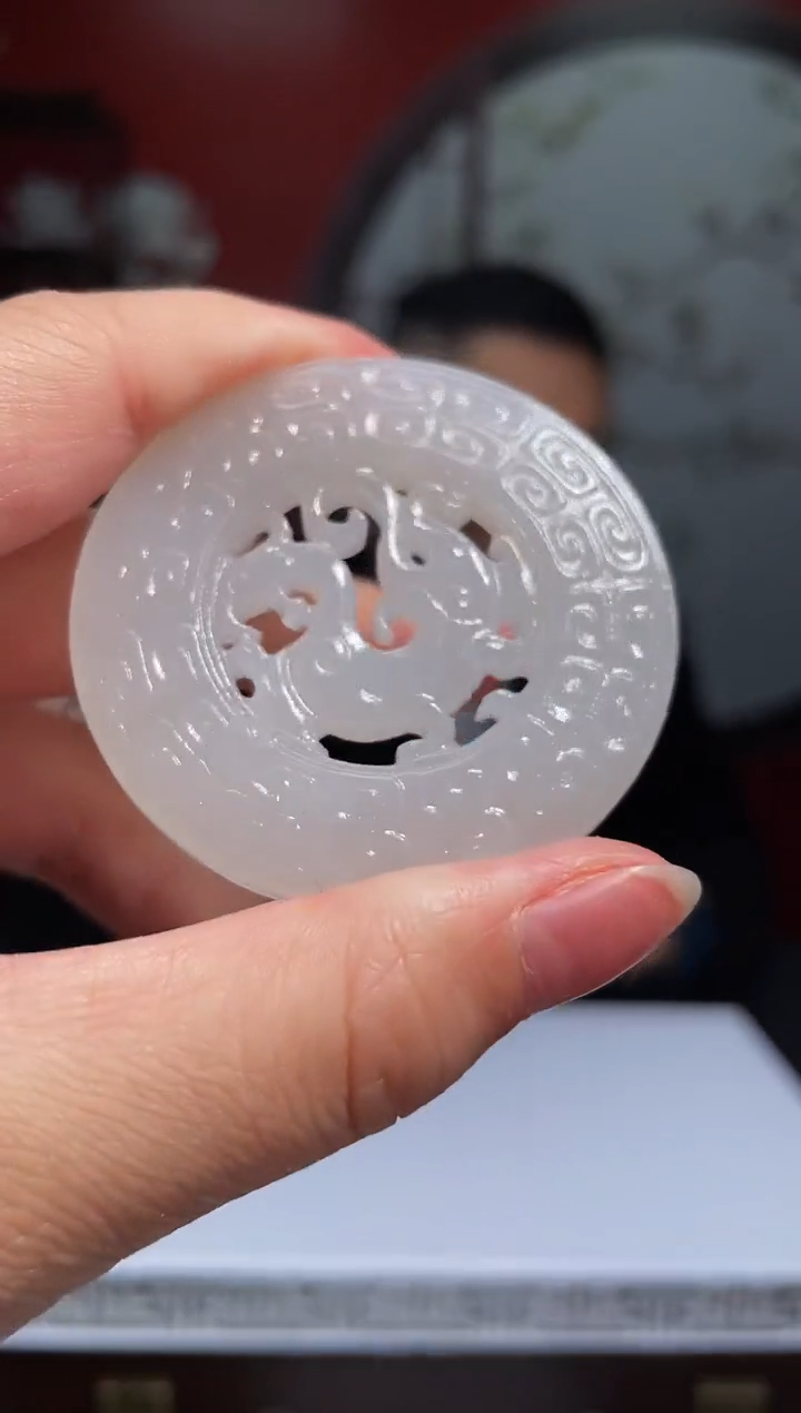 【闪购商品】定制和田玉Boss阳天然和田玉（拍一发一)