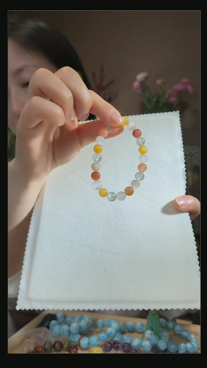 【闪购商品】水晶手串未镶嵌天然兔毛手串9mm