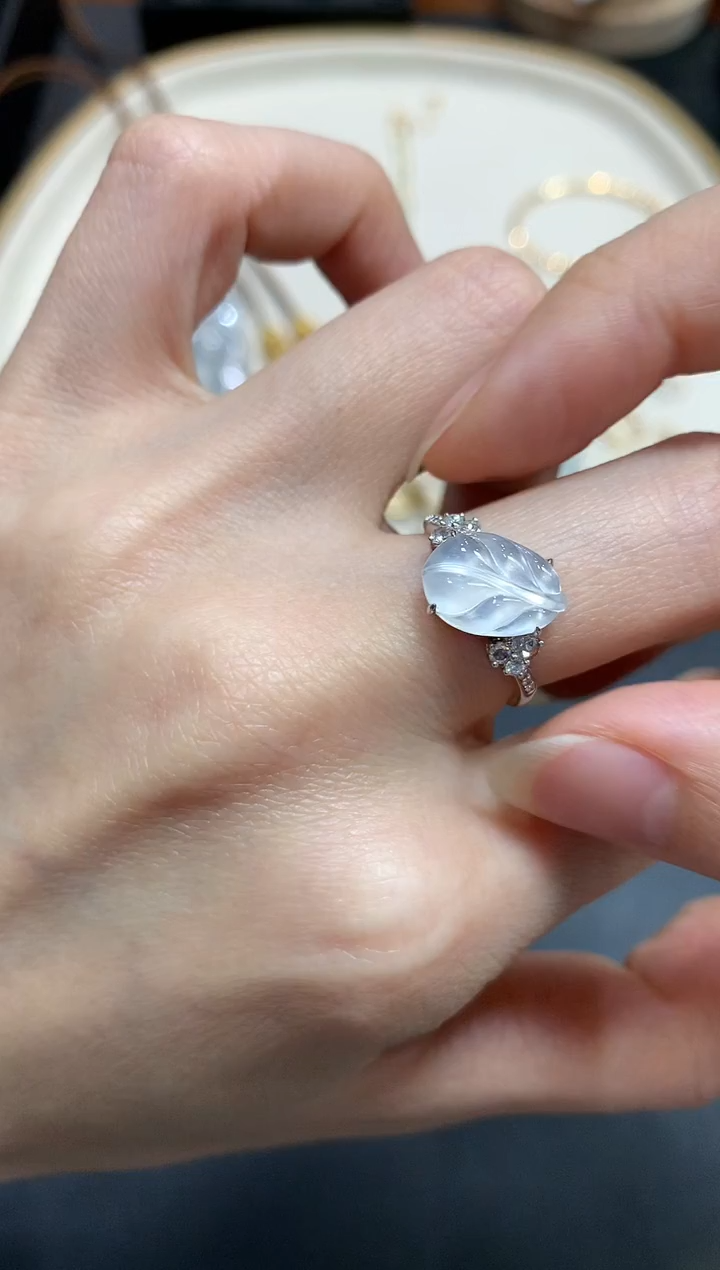 【闪购商品】翡翠戒指18K金镶嵌A916|5980