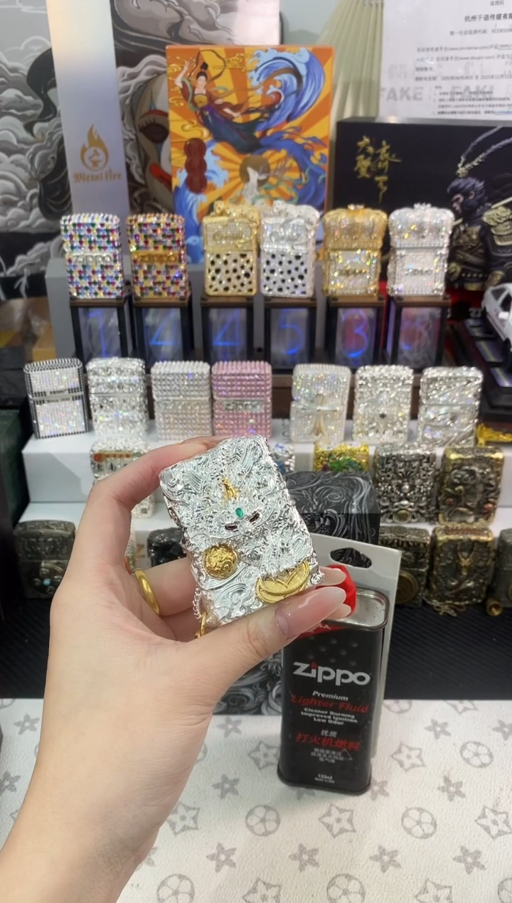 铜ZIPPO银玉貔貅