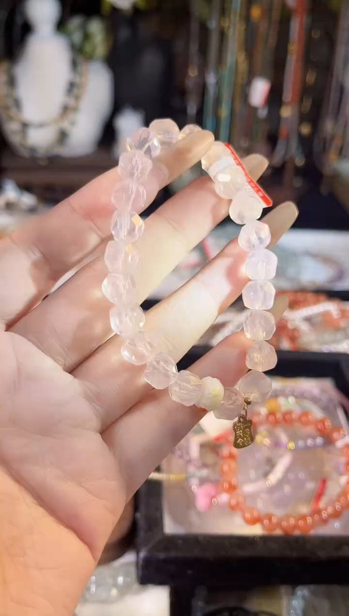 【闪购商品】水晶手链未镶嵌多样性发货其一