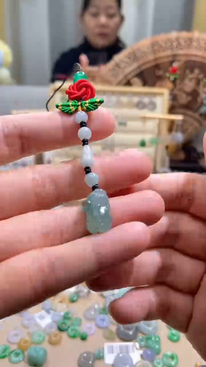 【闪购商品】翡翠颈饰未镶嵌貔貅手机挂