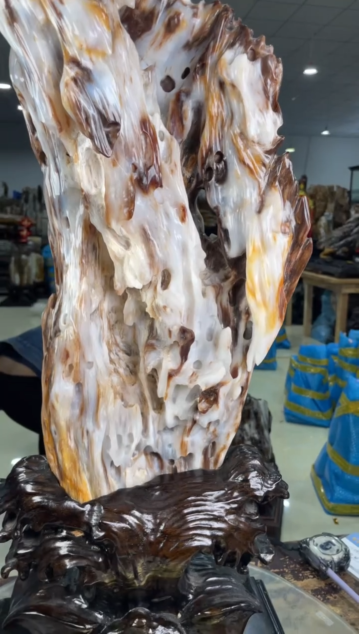 【闪购商品】硅化玉摆件未镶嵌66