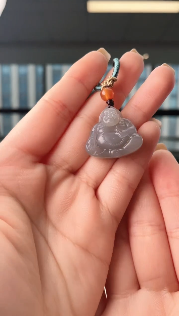 颈饰未镶嵌和田玉坐佛 无