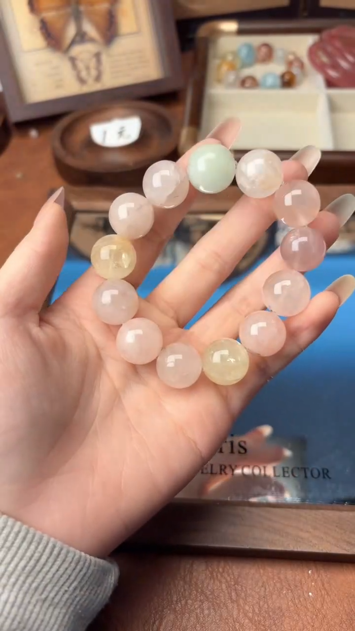 未镶嵌手串水晶针**坨1