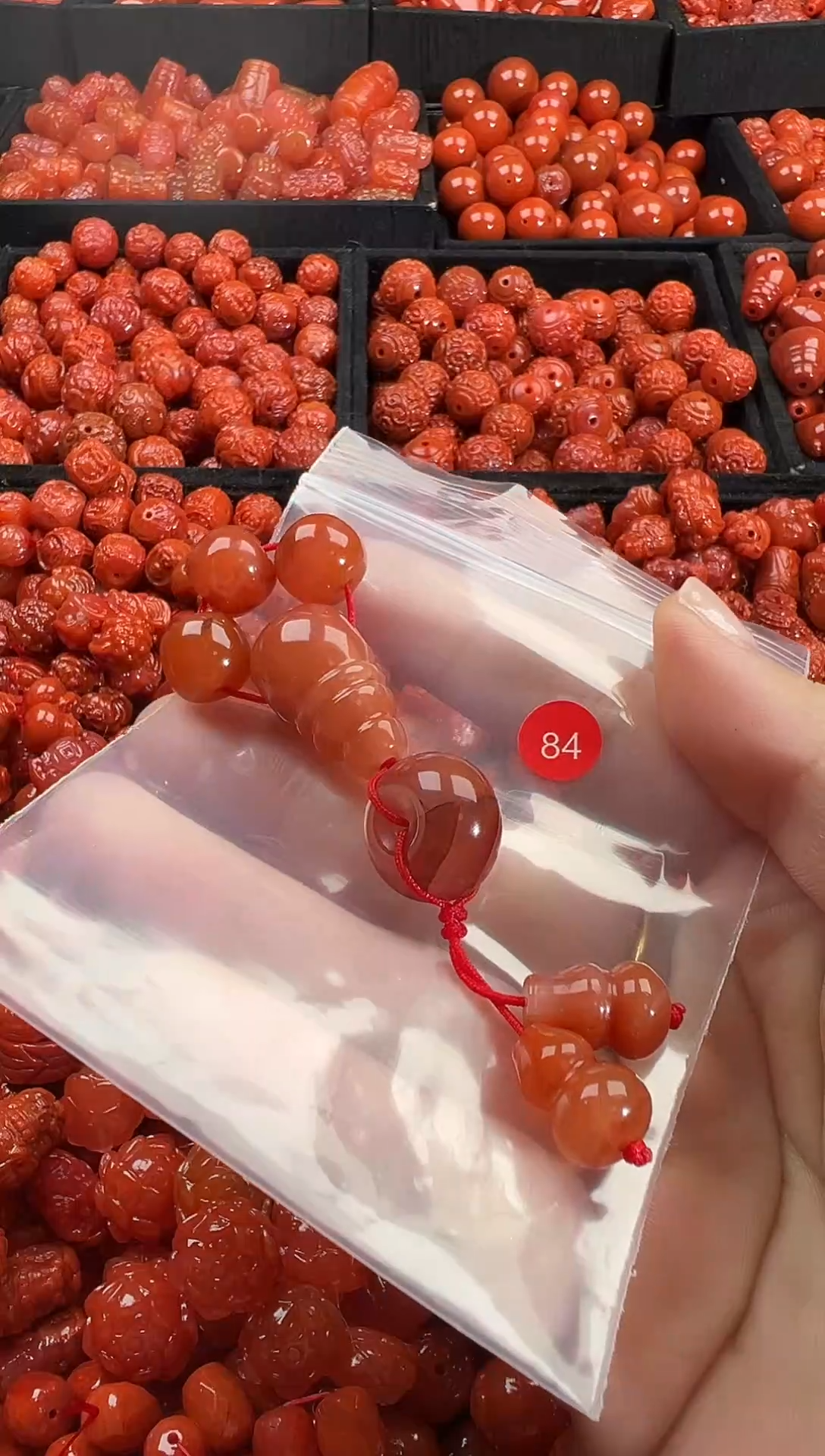 颈饰未镶嵌南红玛瑙1