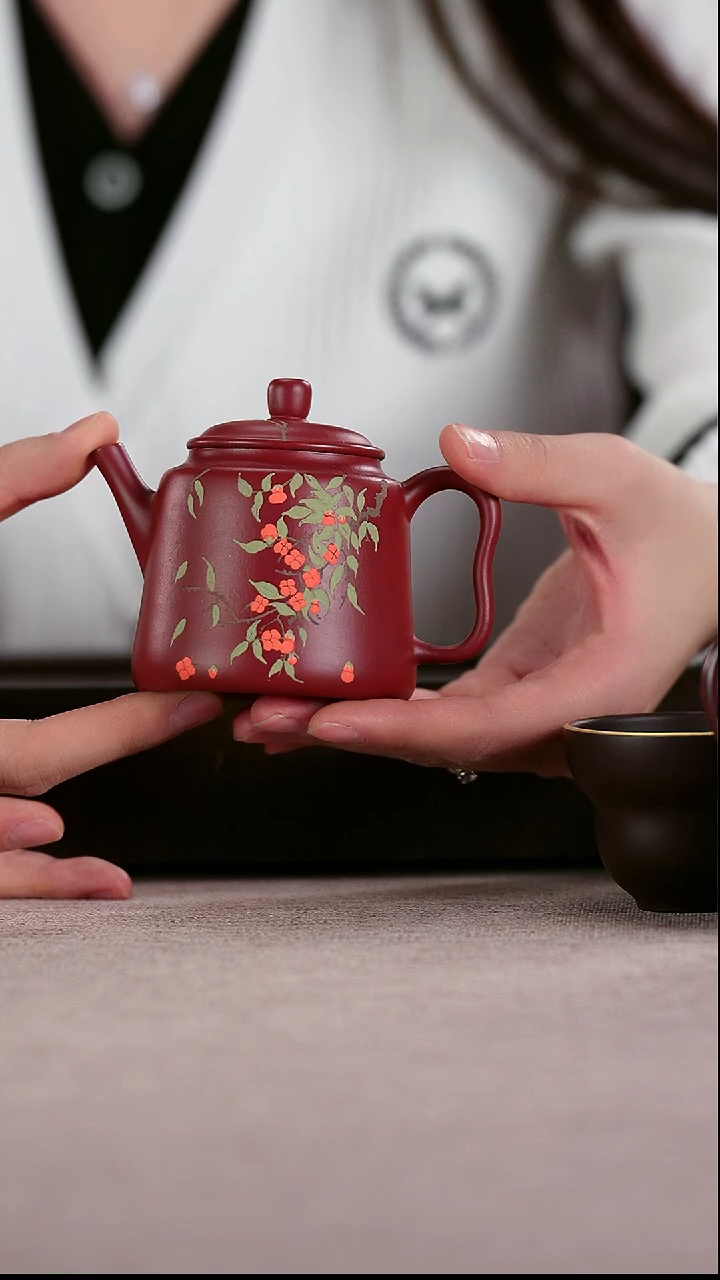 茶壶紫砂朱泥大红袍精工泥绘汲直