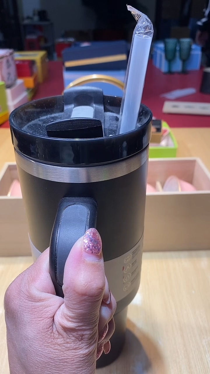 瓷片生活的本意是开心啊@@1