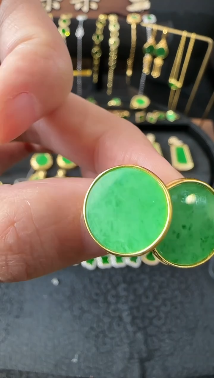 【闪购商品】翡翠吊坠(不含链)银S925镶嵌耳饰