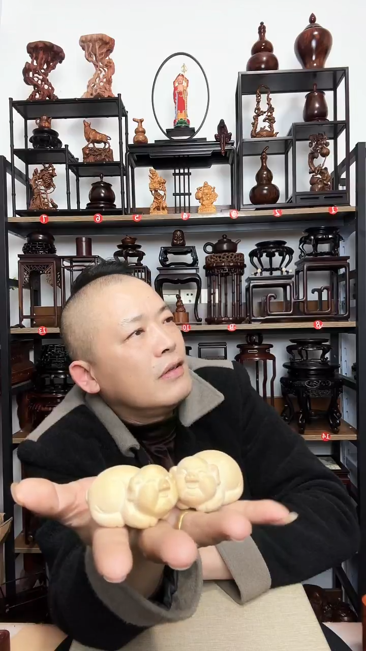 紫砂风*底座木一对