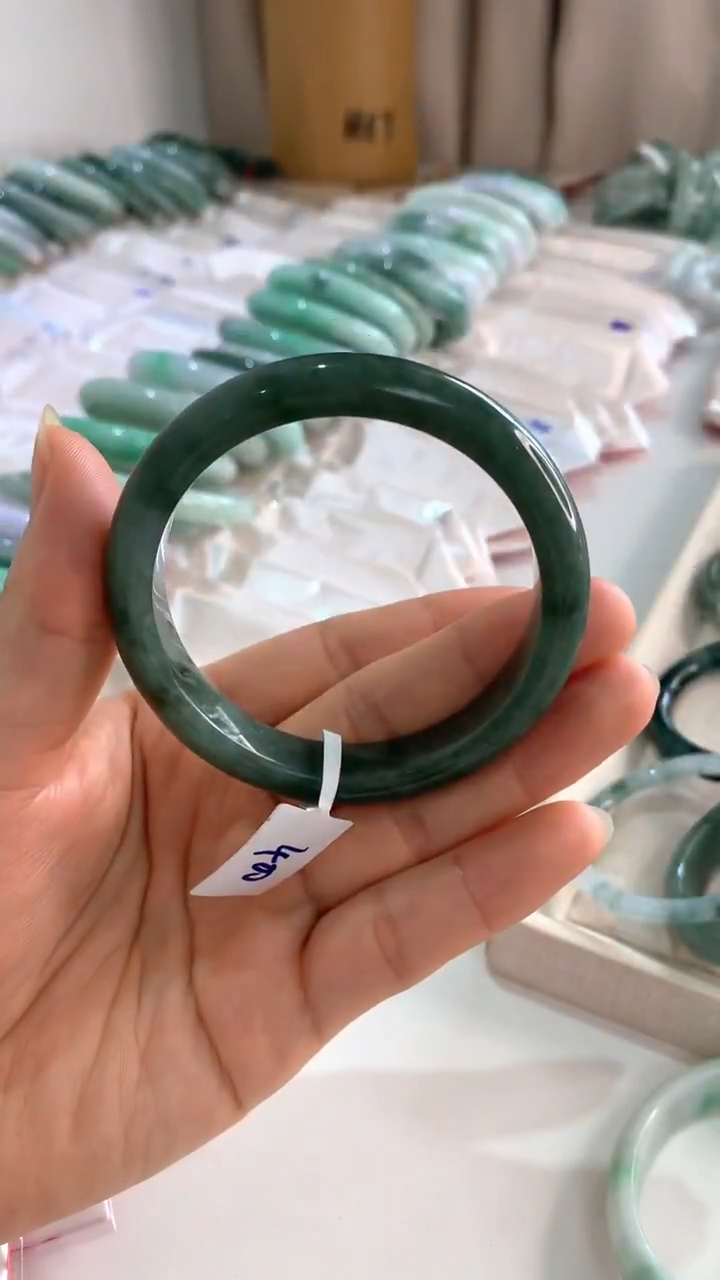 未镶嵌手镯翡翠56油青