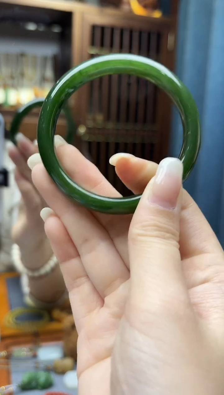 未镶嵌手镯和田玉和田玉手镯55#XEZB