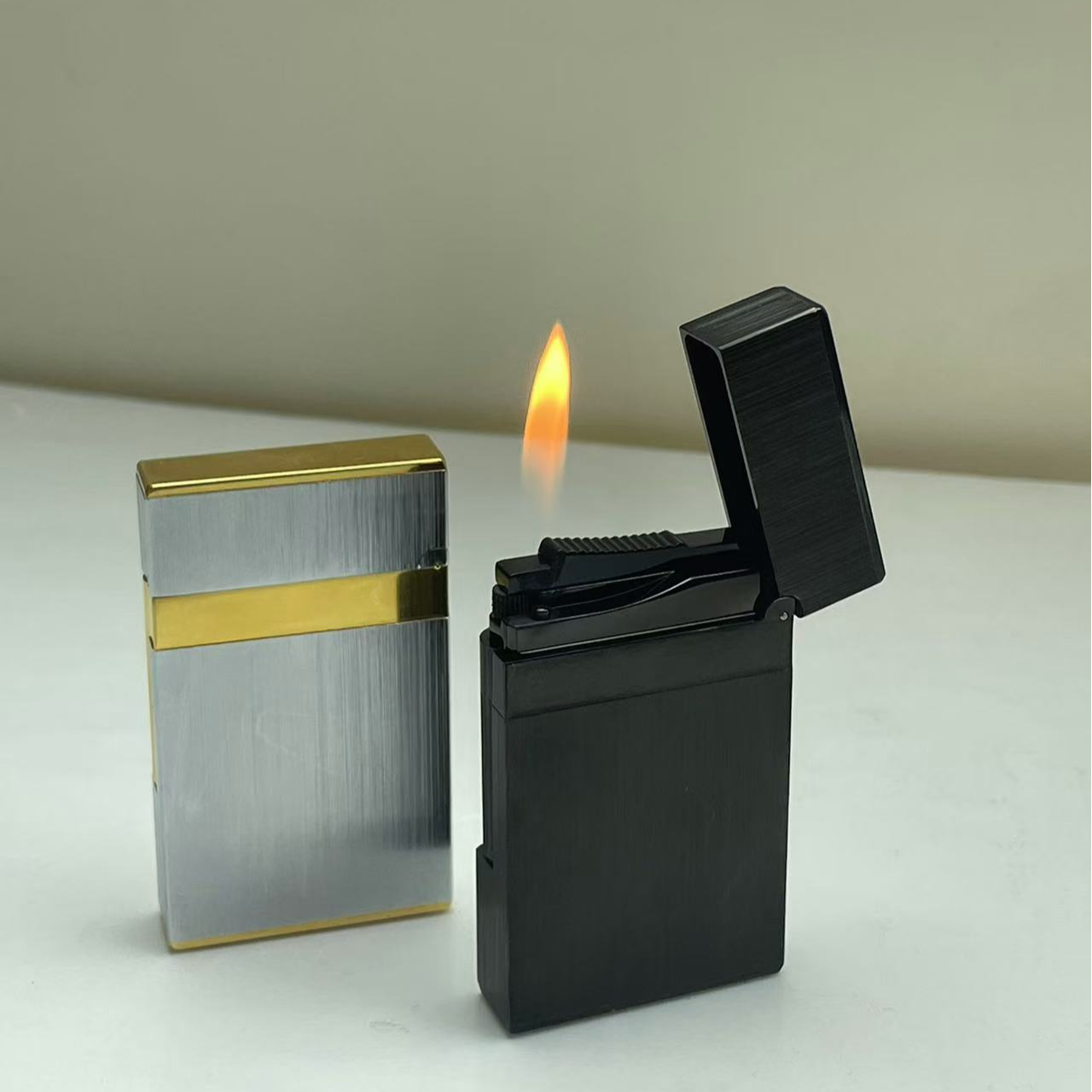 008创意液体打火机改价链接[机器以直播间展示为主]