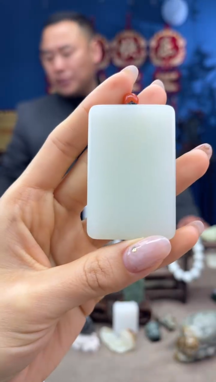 【闪购商品】和田玉颈饰未镶嵌1