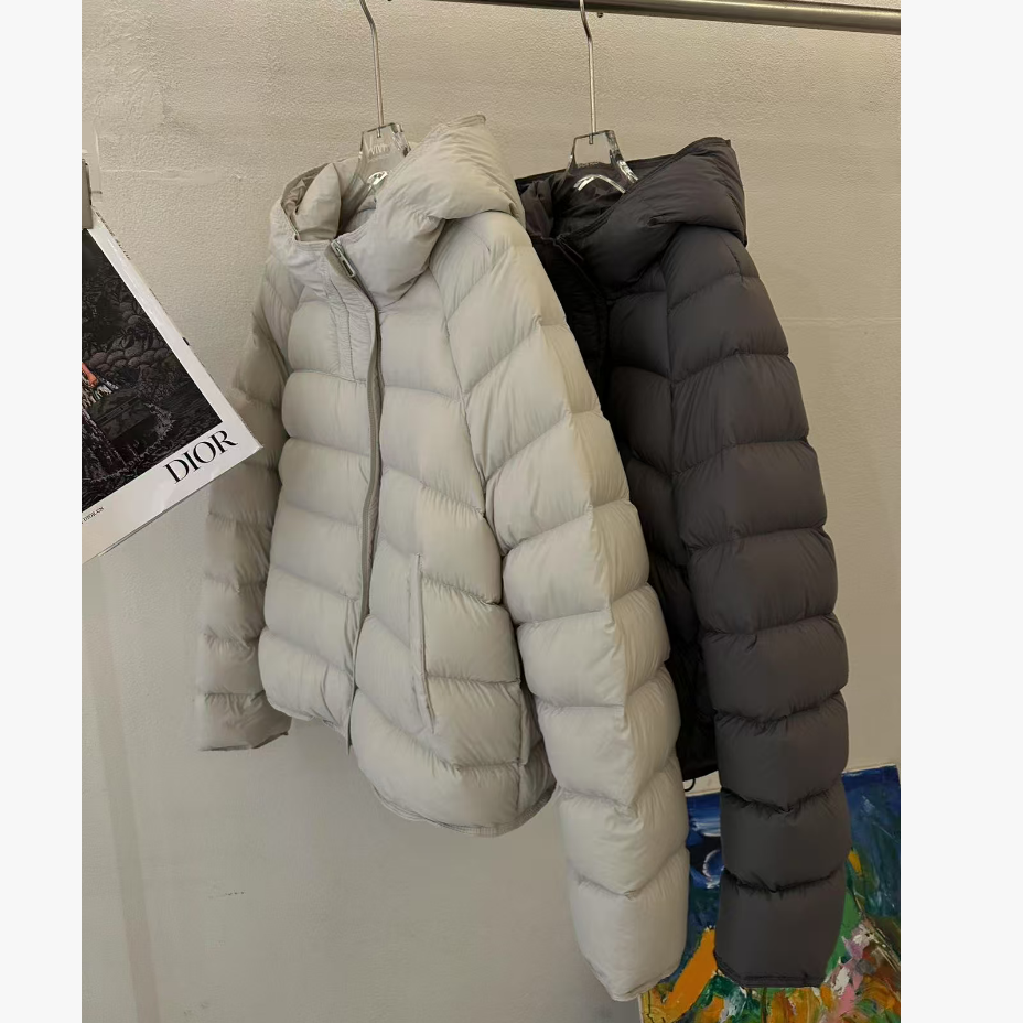 DEZI冬装时尚短款休闲连帽保暖女羽绒服LS4168088