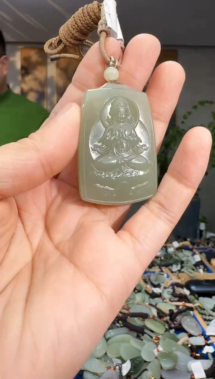 未镶嵌和田玉挂件拍一发一