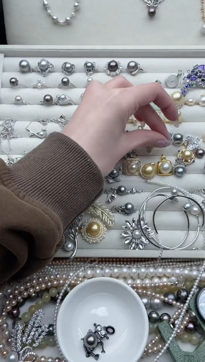 【闪购商品】海水珍珠吊坠银S925镶嵌8