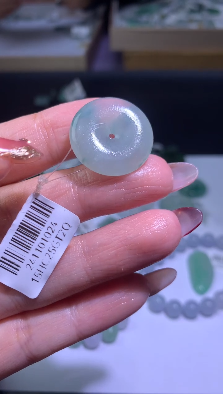 【闪购商品】定制翡翠未镶嵌毛货
