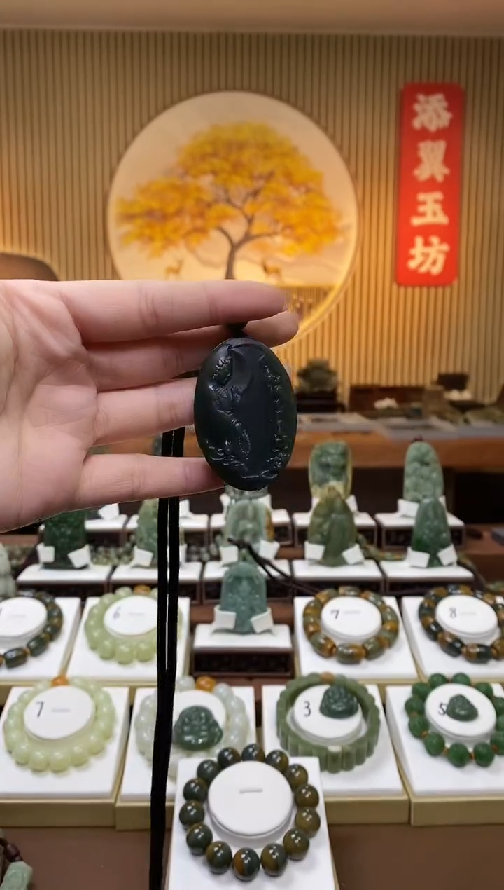 【闪购商品】和田玉吊坠未镶嵌多样性随机发一