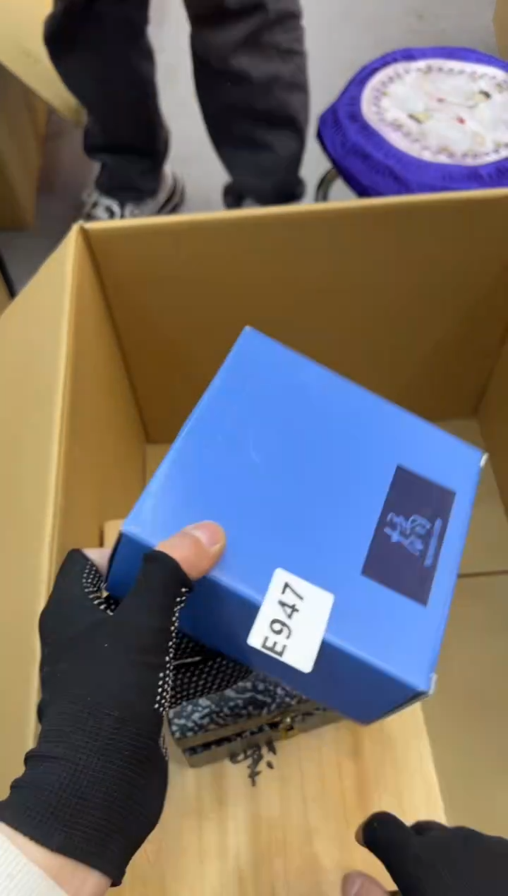 M****-947中古商品谨慎参拍