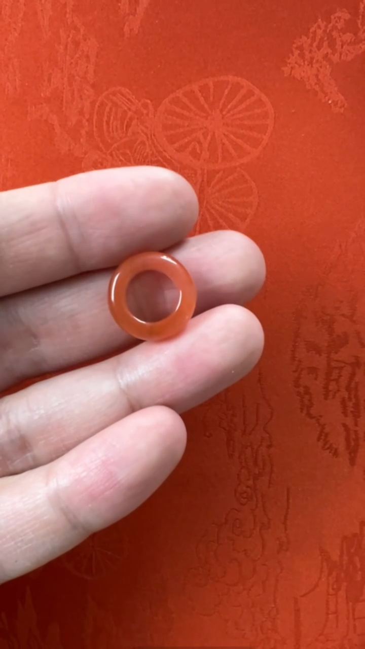 【闪购商品】南红玛瑙配饰未镶嵌川料无胶无裂跑环