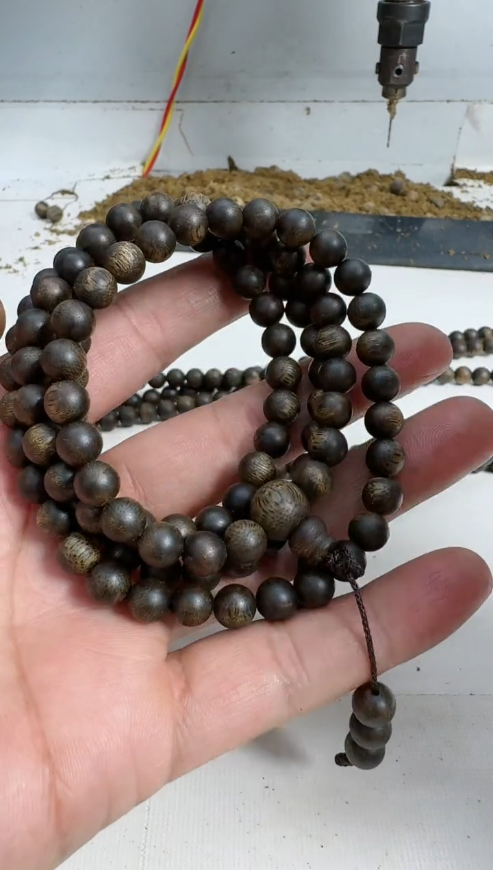 【闪购商品】沉香手串乌身0.7规格多圈23克