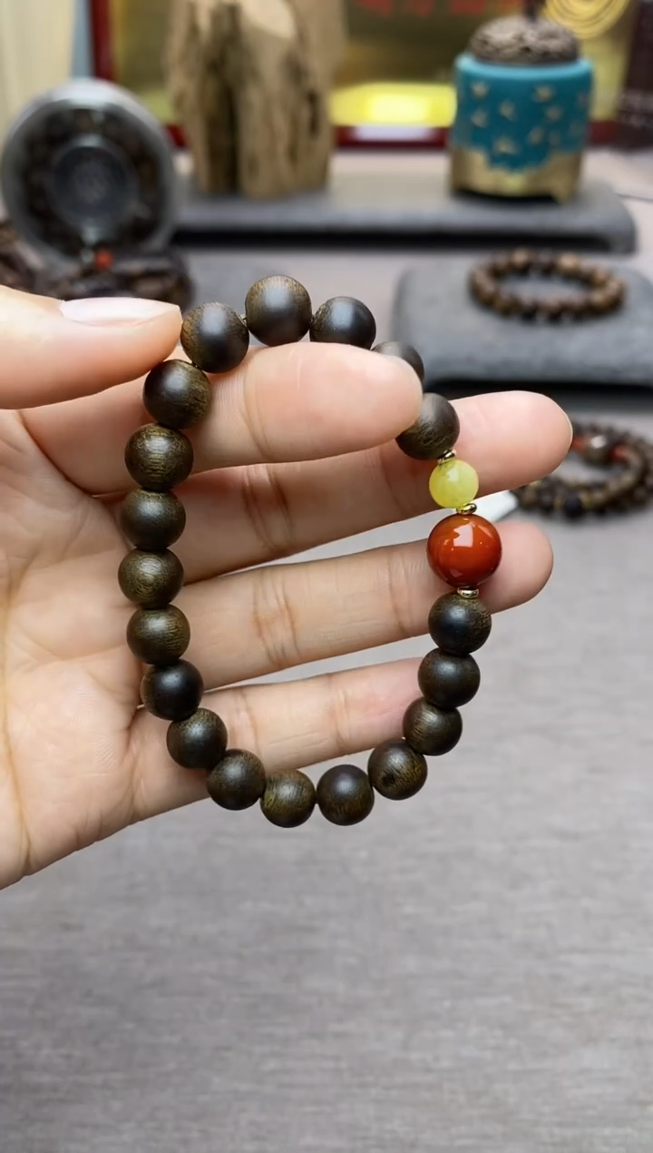 【闪购商品】沉香手串越南顺化玉化紫棋楠08 沉水单圈+配饰