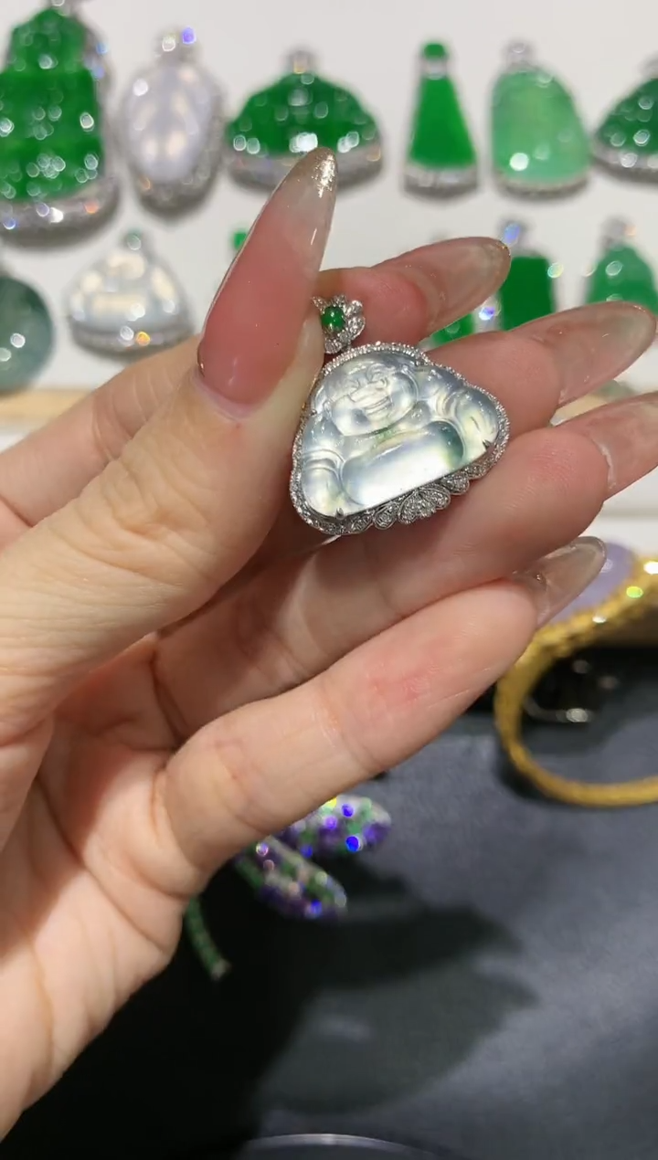 【闪购商品】翡翠吊坠(不含链)18K金镶嵌团购4