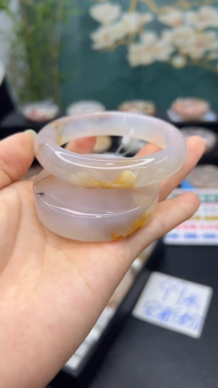 【闪购商品】石英质玉手镯未镶嵌A789(57圈赠送镯心)