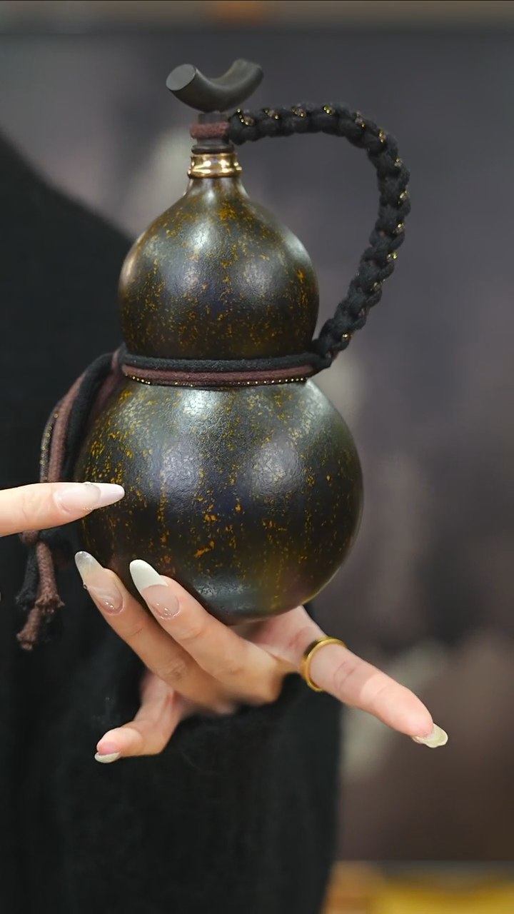 【闪购商品】XM192大漆酒葫芦不包手串及旋转底座