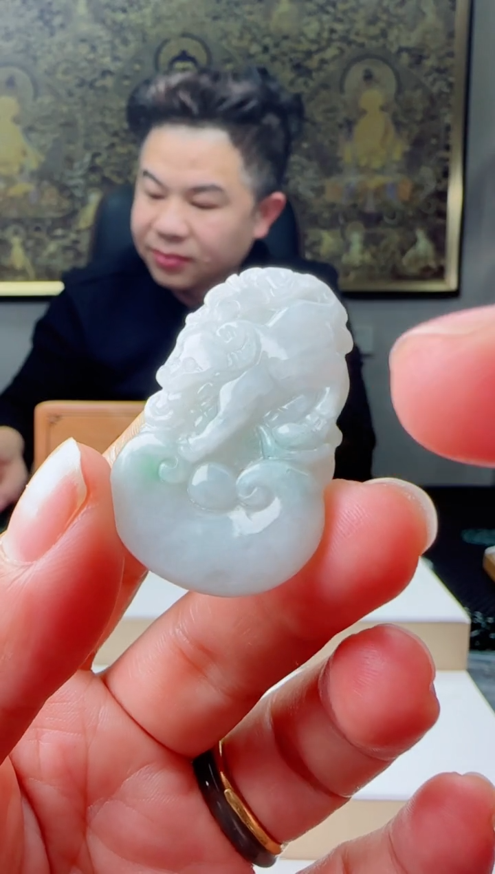 【闪购商品】翡翠颈饰未镶嵌1111111111