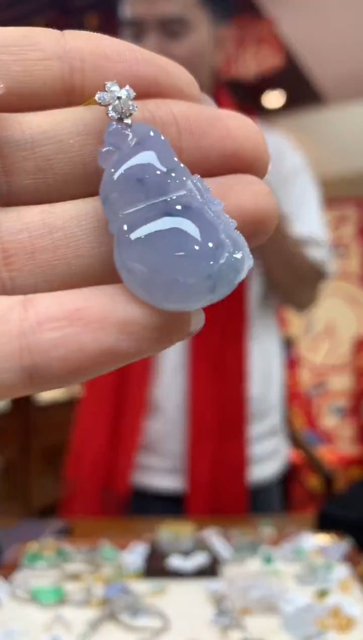 吊坠(不含链)18K金镶嵌翡翠葫芦