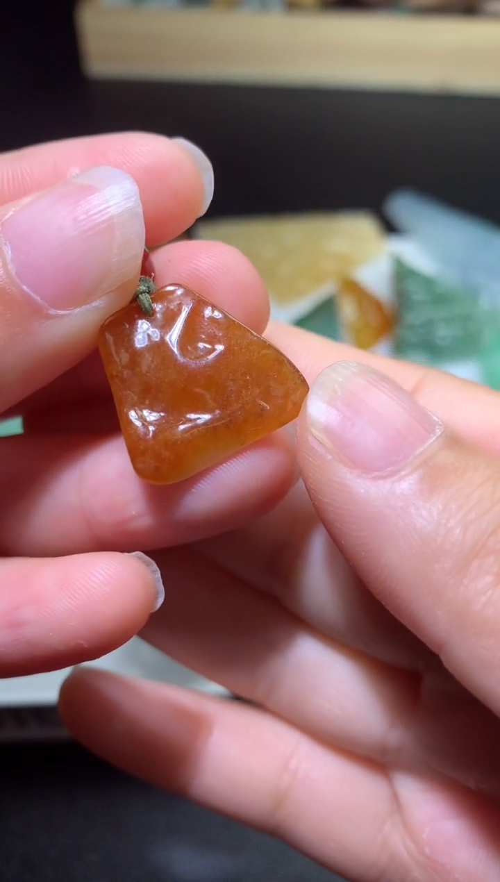 【闪购商品】翡翠颈饰未镶嵌净货