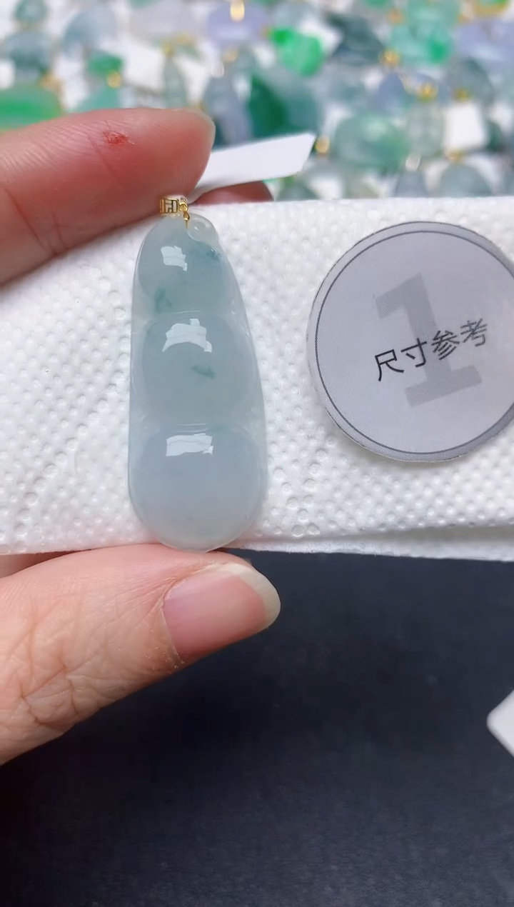 颈饰18K金镶嵌翡翠天然缅甸A货翡翠