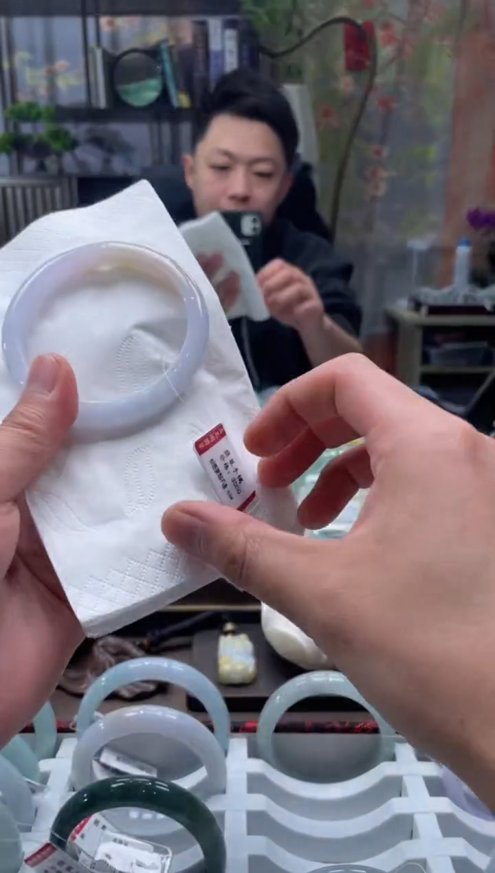 未镶嵌手镯翡翠5835****