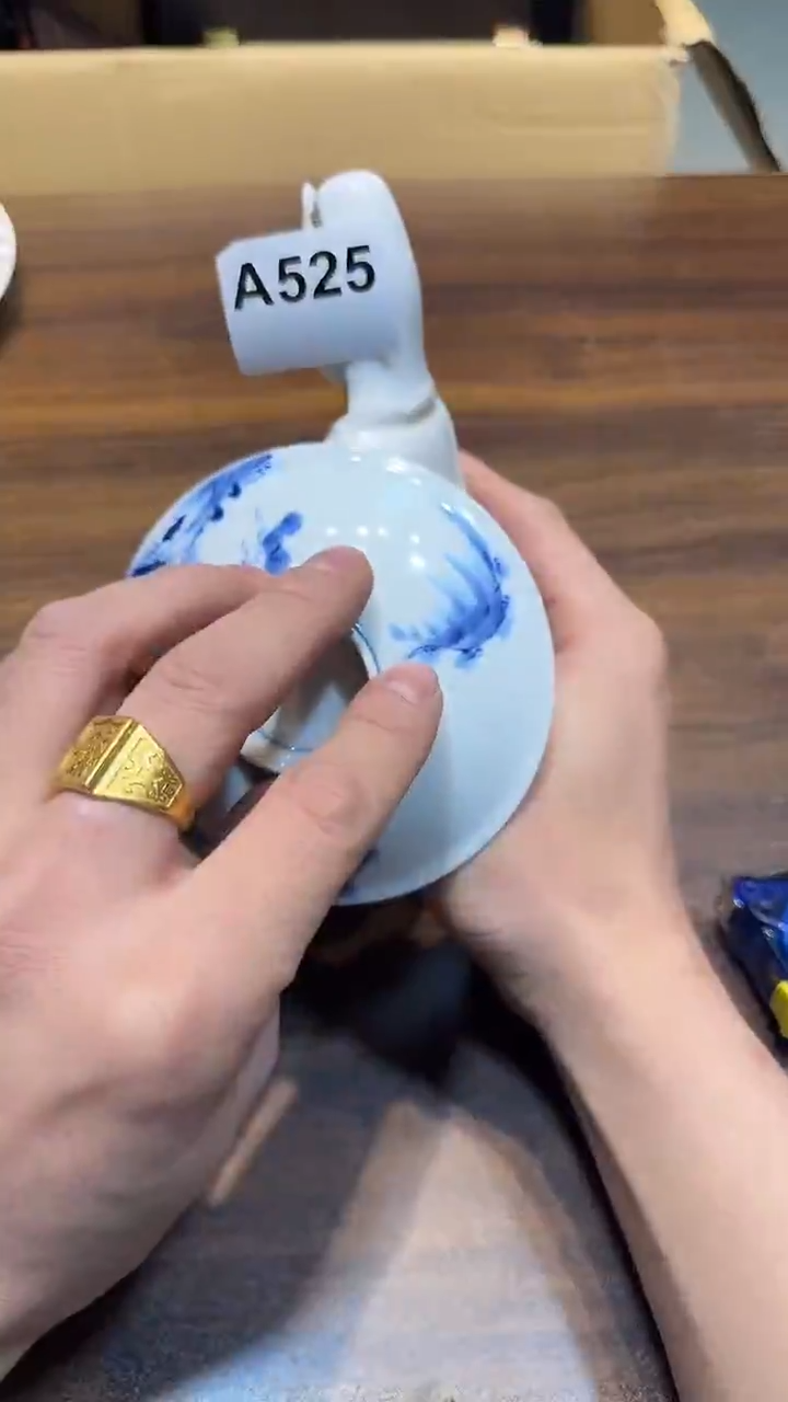 瓷片无**要哈哈哈哈哈哈525