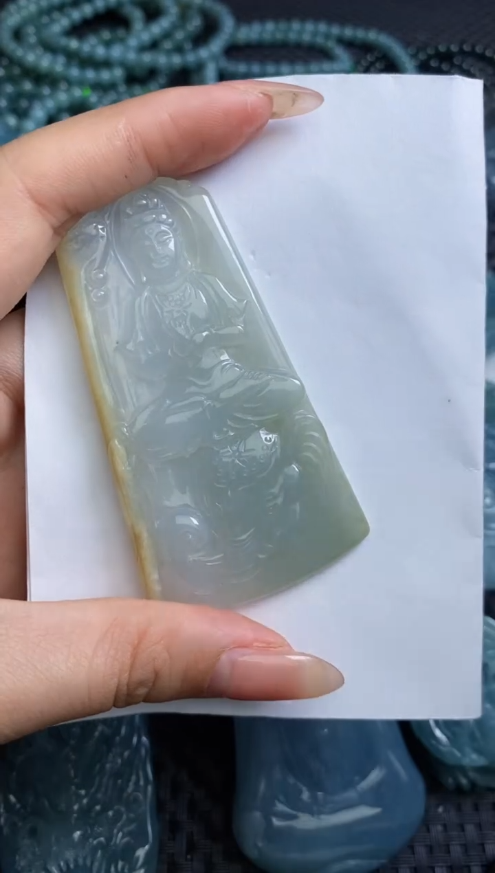 【闪购商品】翡翠颈饰未镶嵌111111111