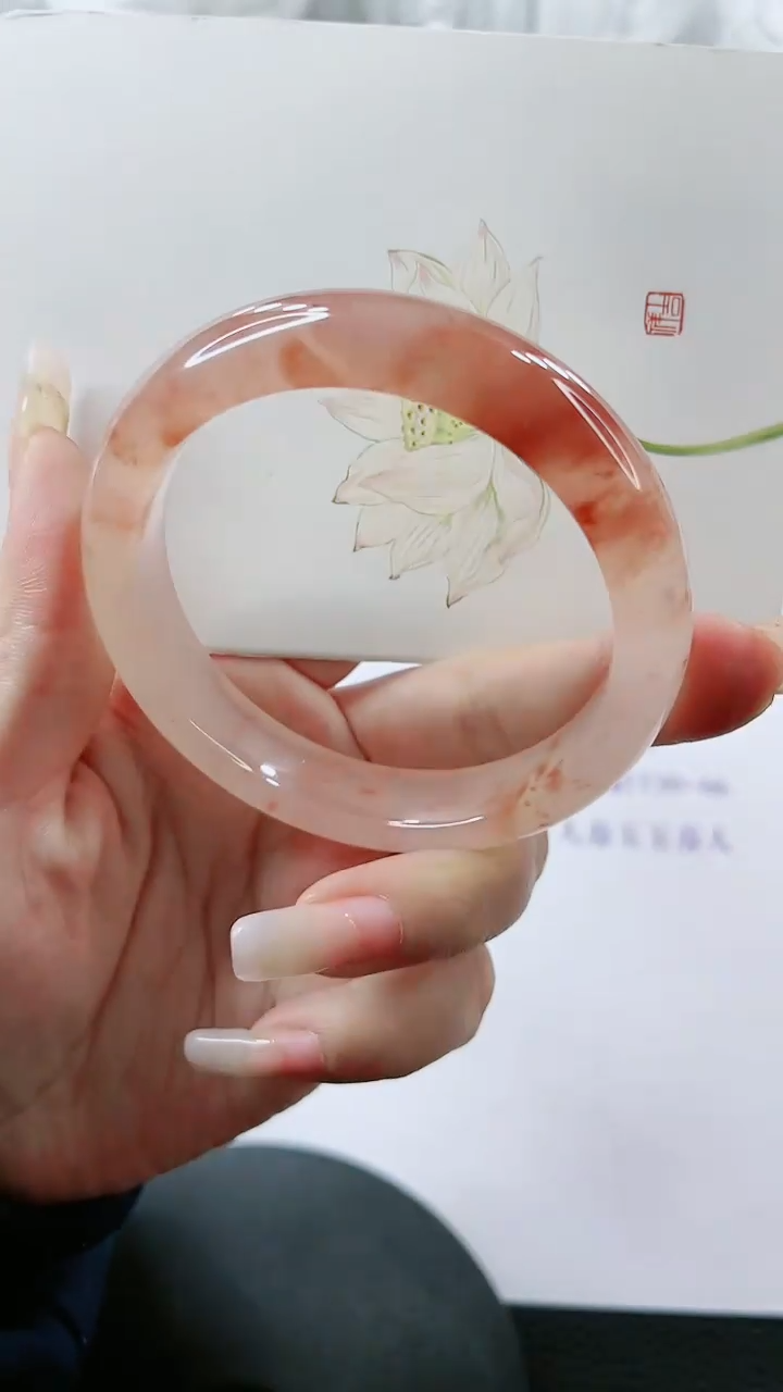 【闪购商品】石英质玉手镯未镶嵌多样性发货L466