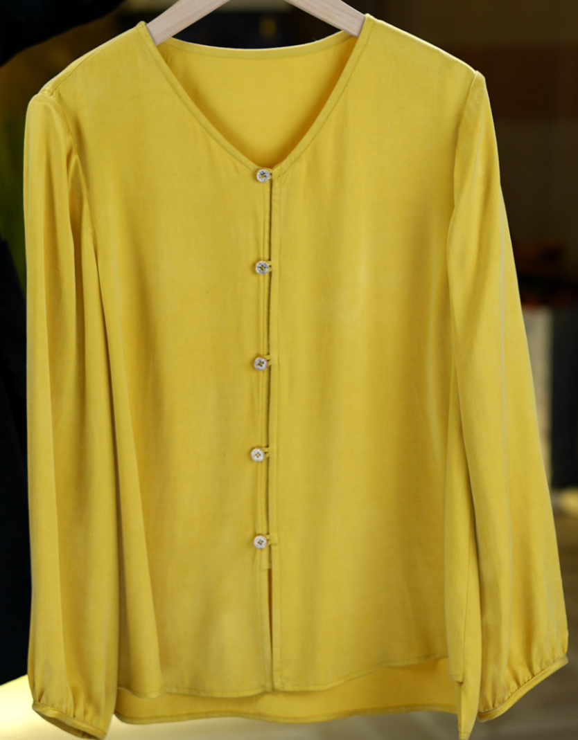 长词《非遗美学》2166新款气质显瘦V领铜氨真丝长袖休闲上衣