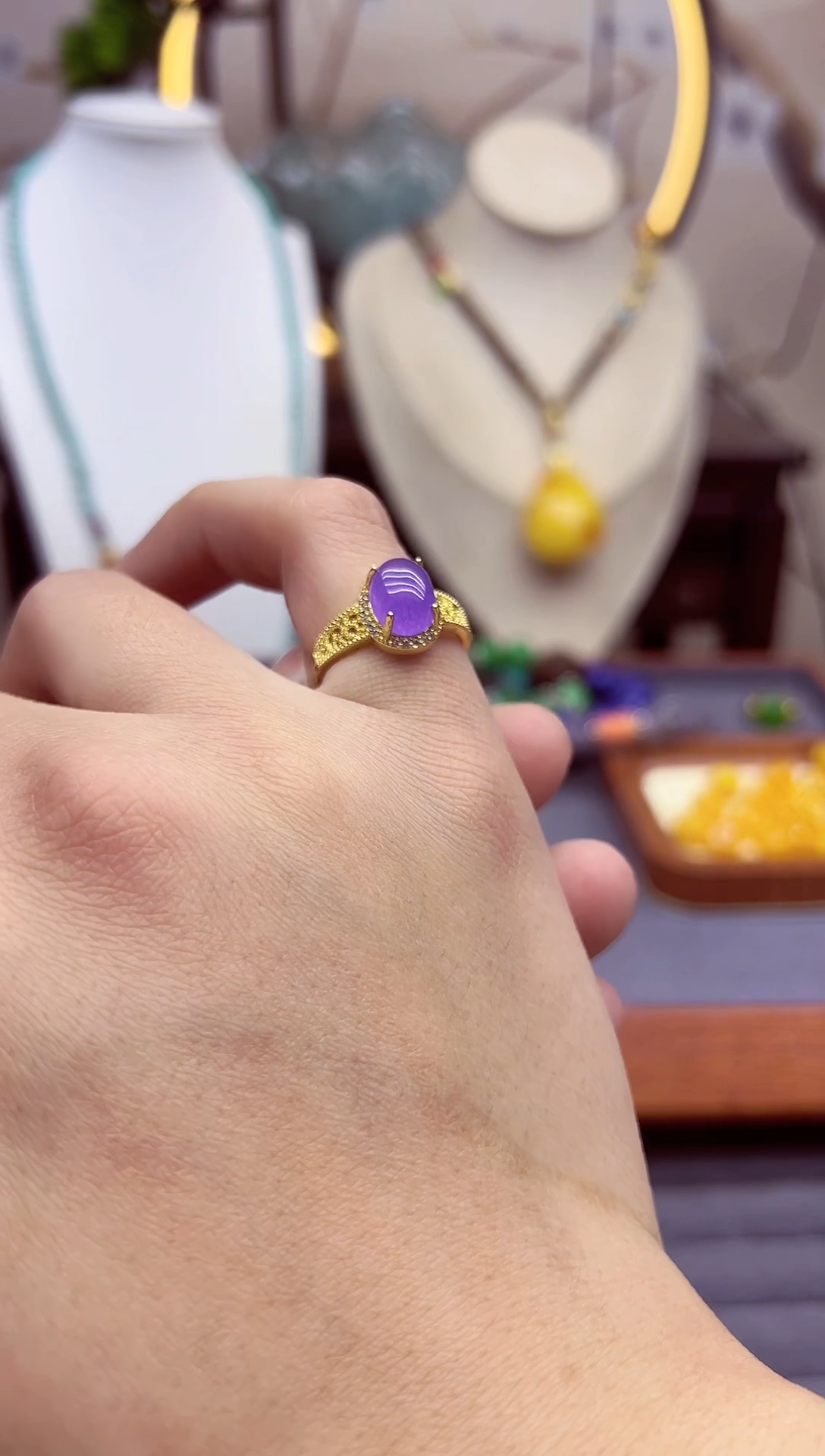 【闪购商品】翡翠颈饰14K金镶嵌J02``````