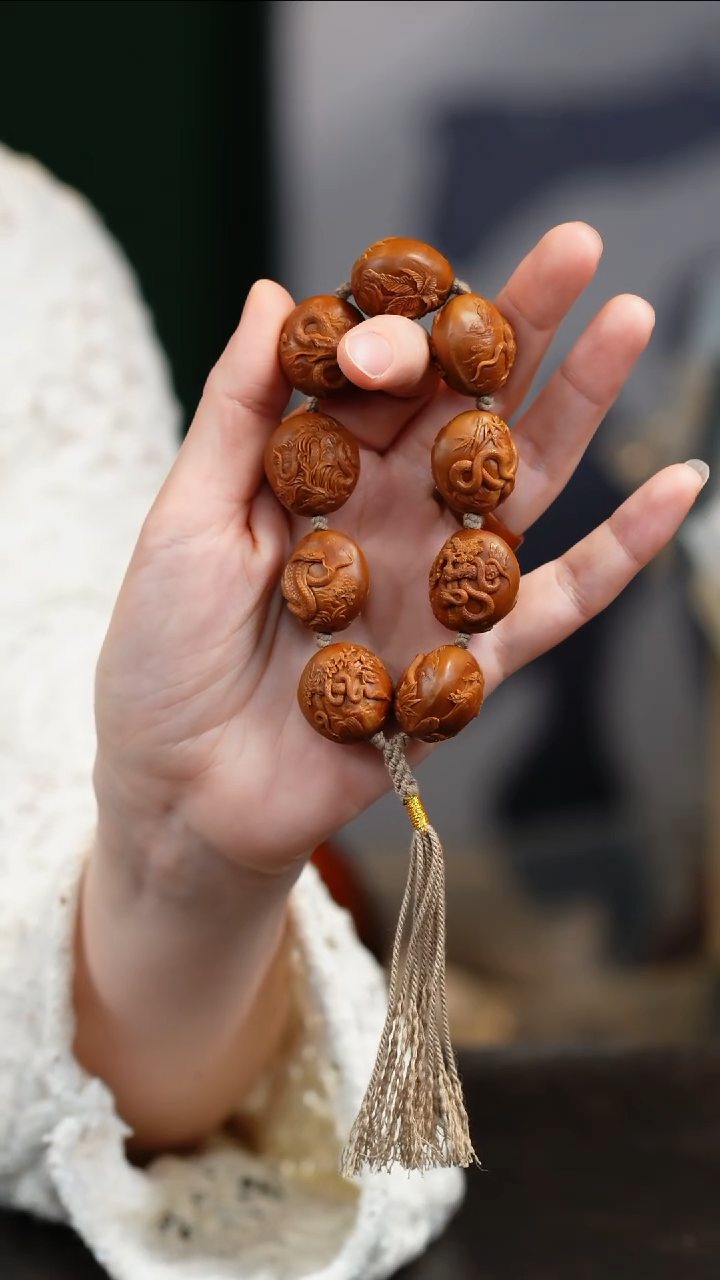 【闪购商品】橄榄核手串/手链宋水官金蛇送福