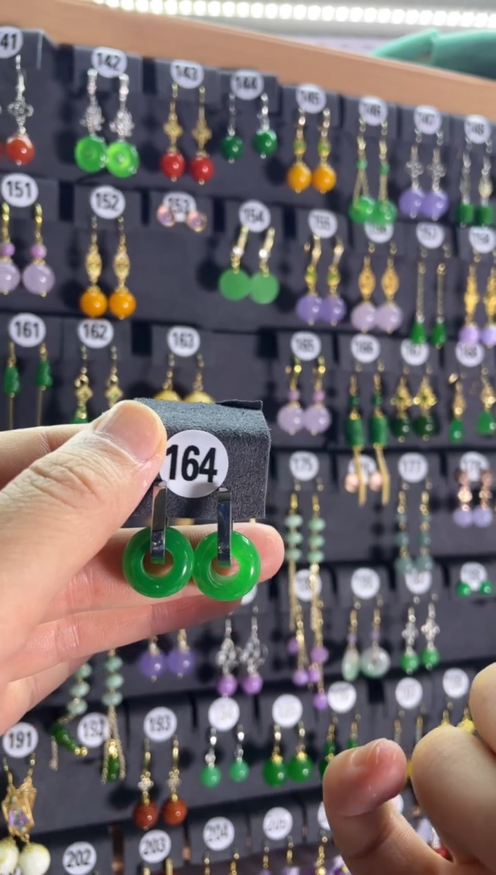 【闪购商品】翡翠耳饰银S925镶嵌164..........