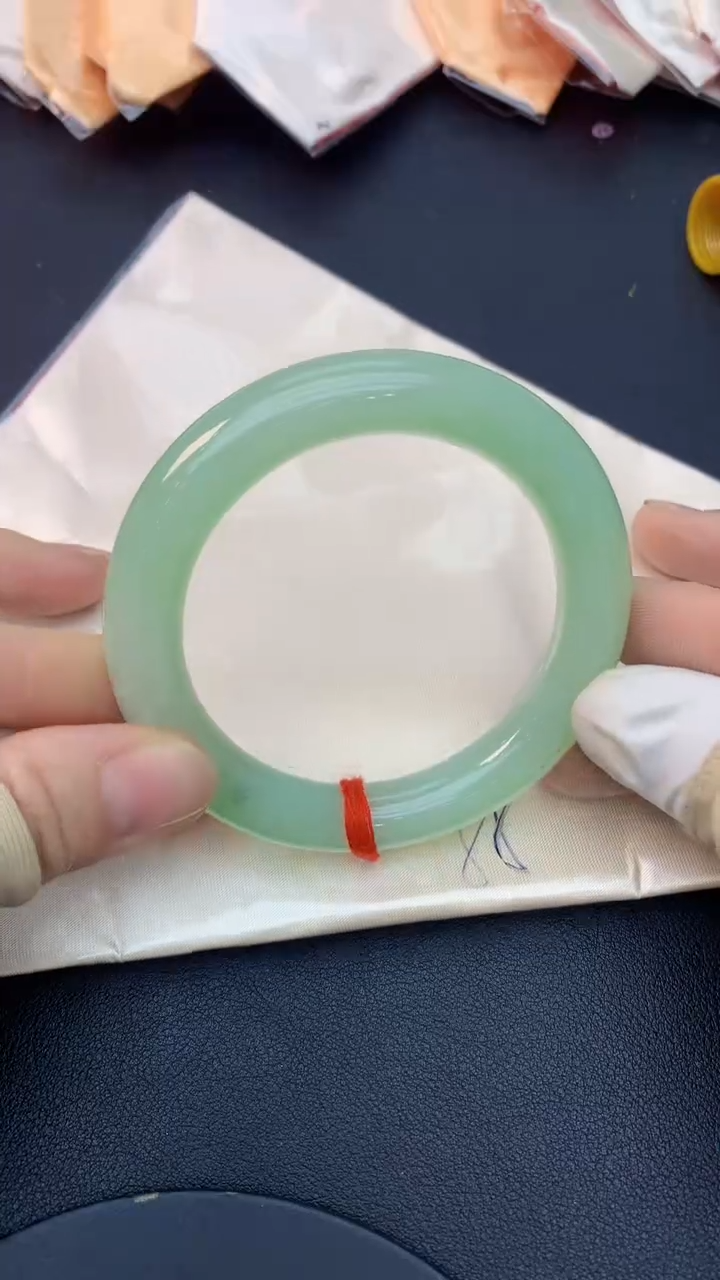 未镶嵌手镯翡翠0601235330