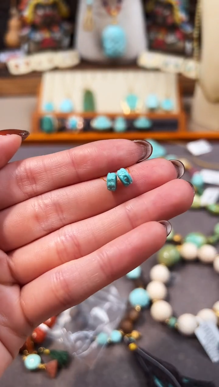 未镶嵌绿松石配饰醒狮隔片