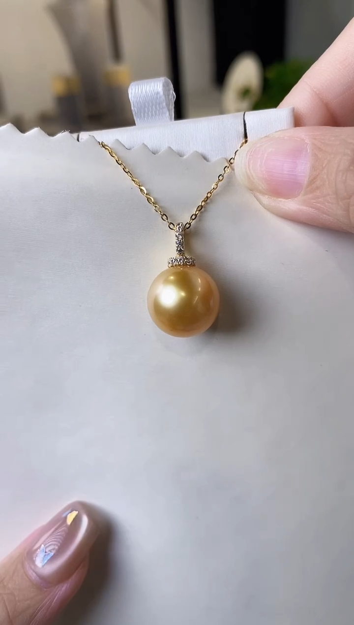 【闪购商品】海水珍珠吊坠(赠链)18K金镶嵌13-14南洋金珍珠吊坠