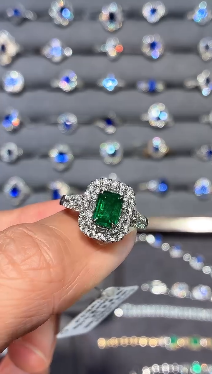 18K金镶嵌戒指祖母绿【闪购】1.05ct/同步展会价/沃顿绿