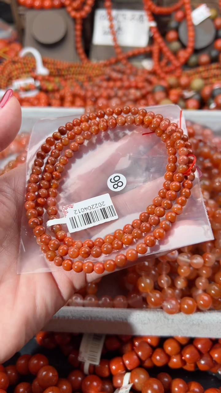 【闪购商品】南红玛瑙手串未镶嵌5+