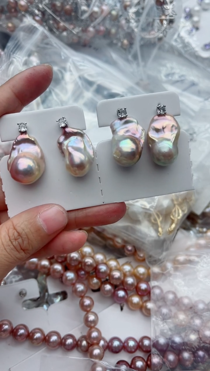 未镶嵌耳饰淡水珍珠多样性发其一，非无暇