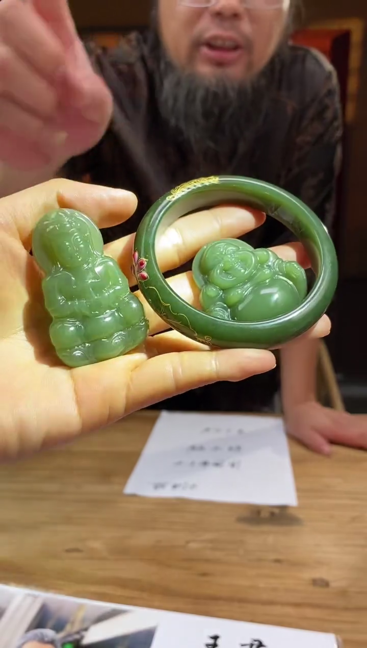 和田玉未镶嵌颈饰d835